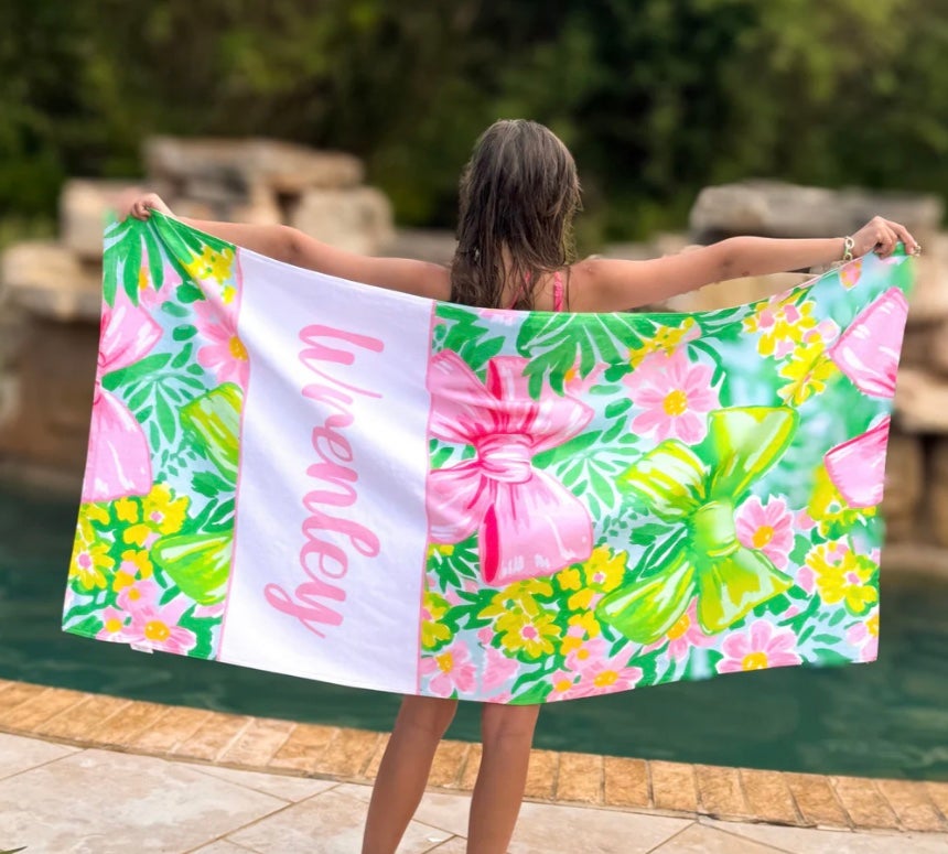 Printed Pink and Green Bow Towel - Thumbnail 3