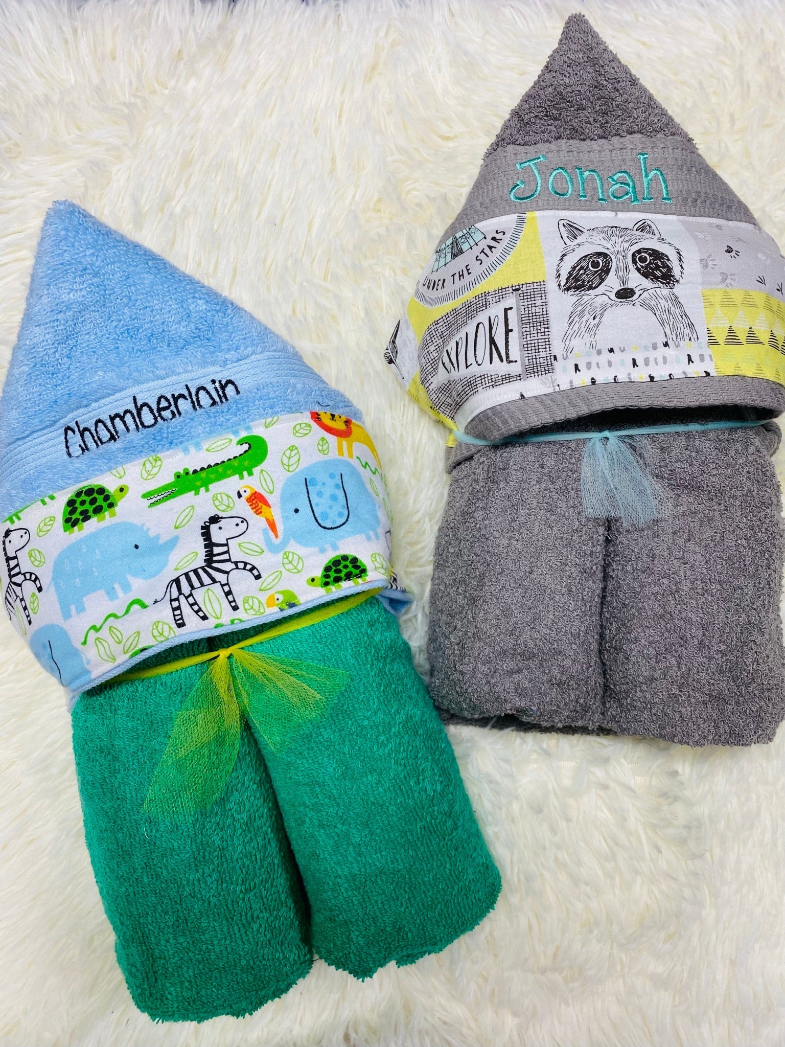 The Beanstalk Boutique Hooded Towel - Thumbnail 3